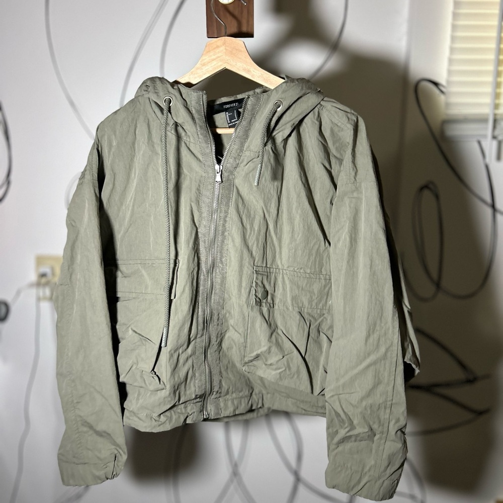 Forever21 Oversized Cropped Olive Green Jacket with Elastic Waist, Size Small